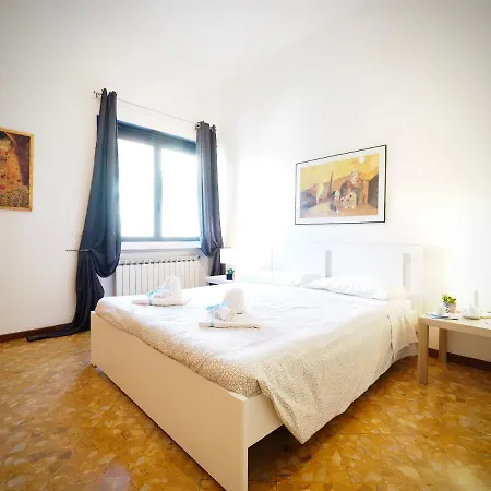 Dimora Del Principe Amba Alagi 18 - St Marittima - Genovabb It アパート *